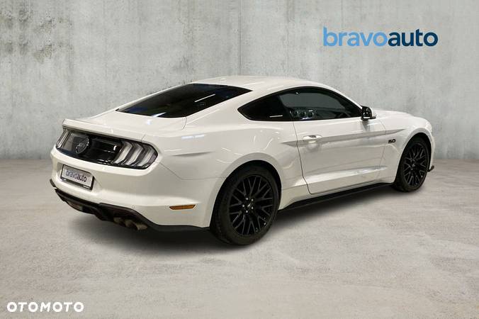 Ford Mustang 5.0 V8 GT - 5