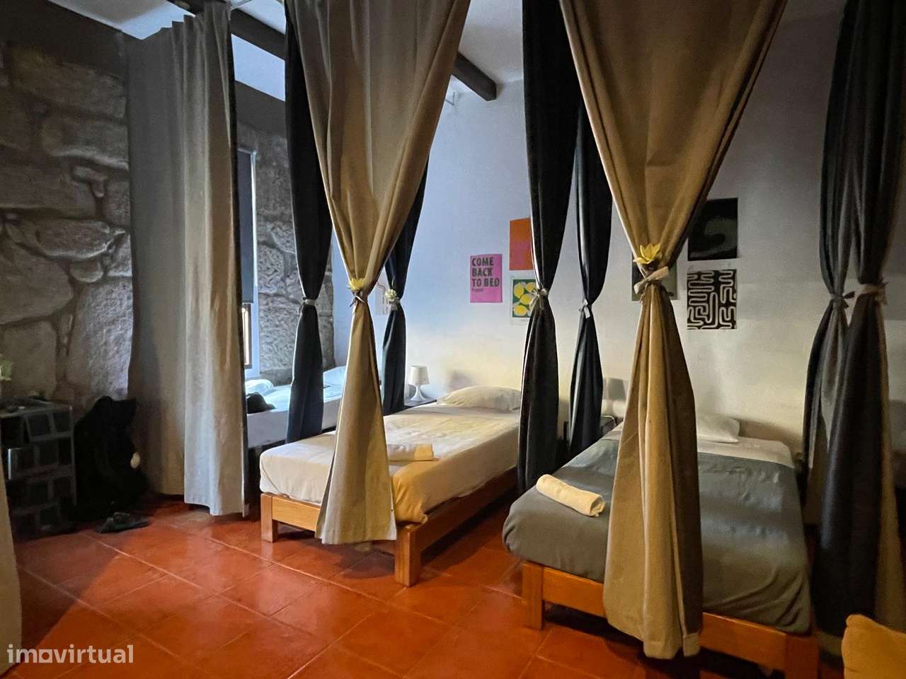 Edifício de comércio e apartamento duplex-3