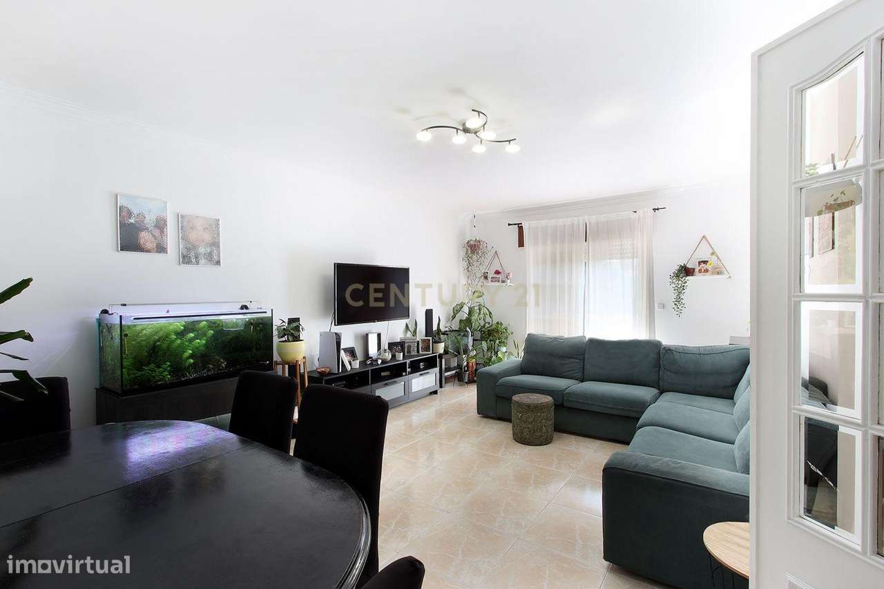 RESERVADO - Sintra - Tapada Mercês, Apartamento T2+1 com boas áreas - Grande imagem: 3/24