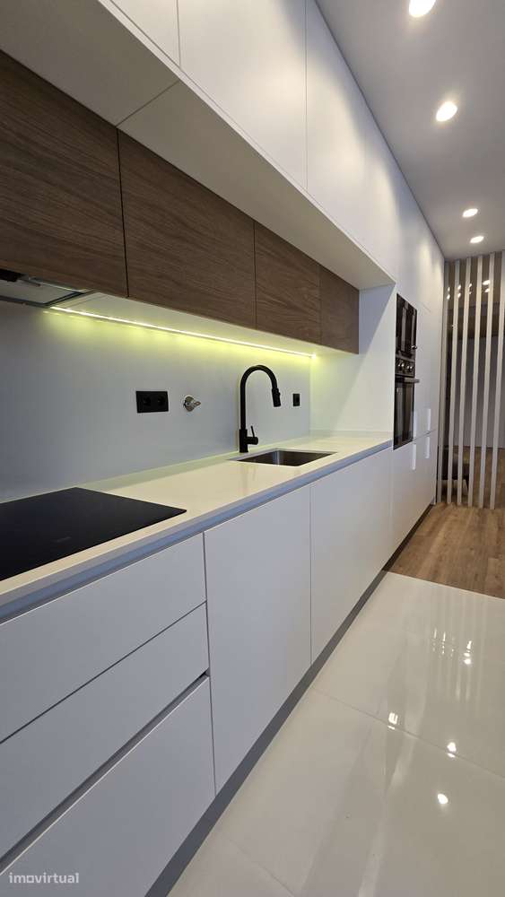 T1 com 86m², no Último Piso de Condomínio Privado - Centro de V. Verde - Grande imagem: 3/14