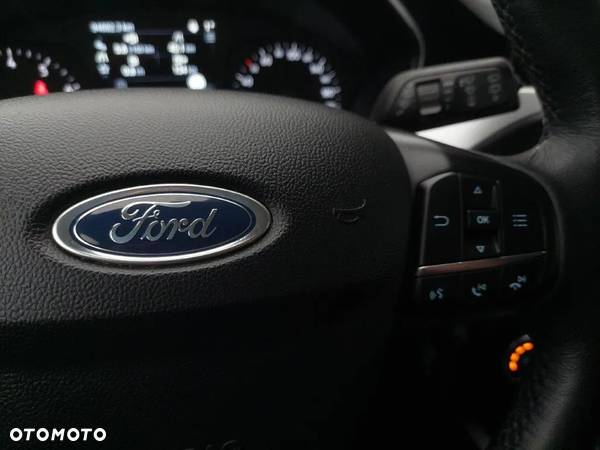 Ford Focus 1.0 EcoBoost Trend Edition - 17