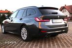 BMW Seria 3 318d Sport Line - 8