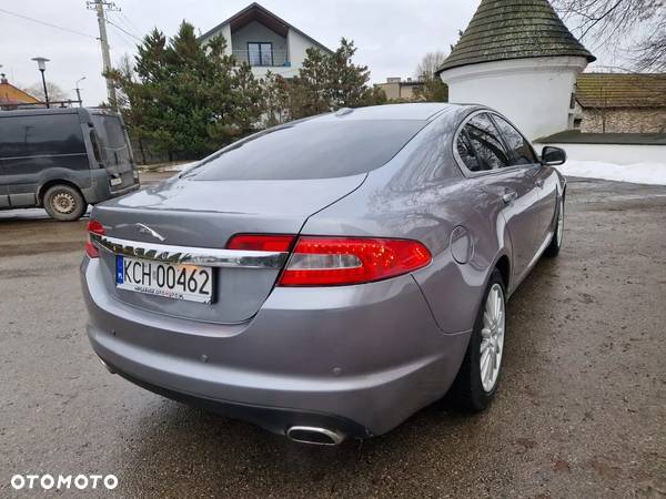 Jaguar XF 3.0 V6 Premium Luxury - 10