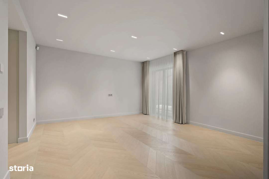 3 camere  | Parc privat 6.000 mp | West Avenue Residence - Imagine principală: 3/15