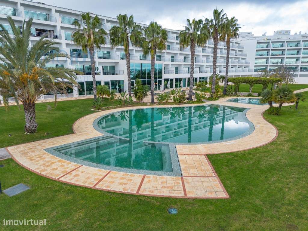 Apartamento T1 Totalmente Mobilado em Portimão-39