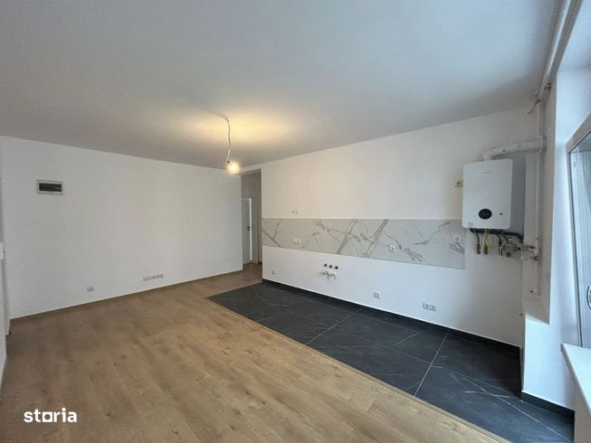 Vand apartament 3 camere si balcon, incalzire pardoseala, 54 mp utili