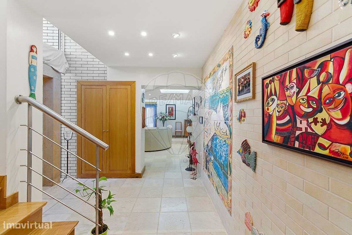 Moradia T4 | Isolada | Praia da Barra | Vista Ria - Grande imagem: 4/40