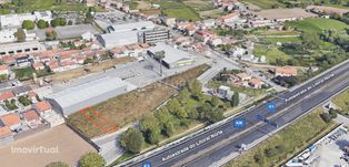 Lote 3 junto à Rua Oriental e A28, para construção de moradia de 2 fr