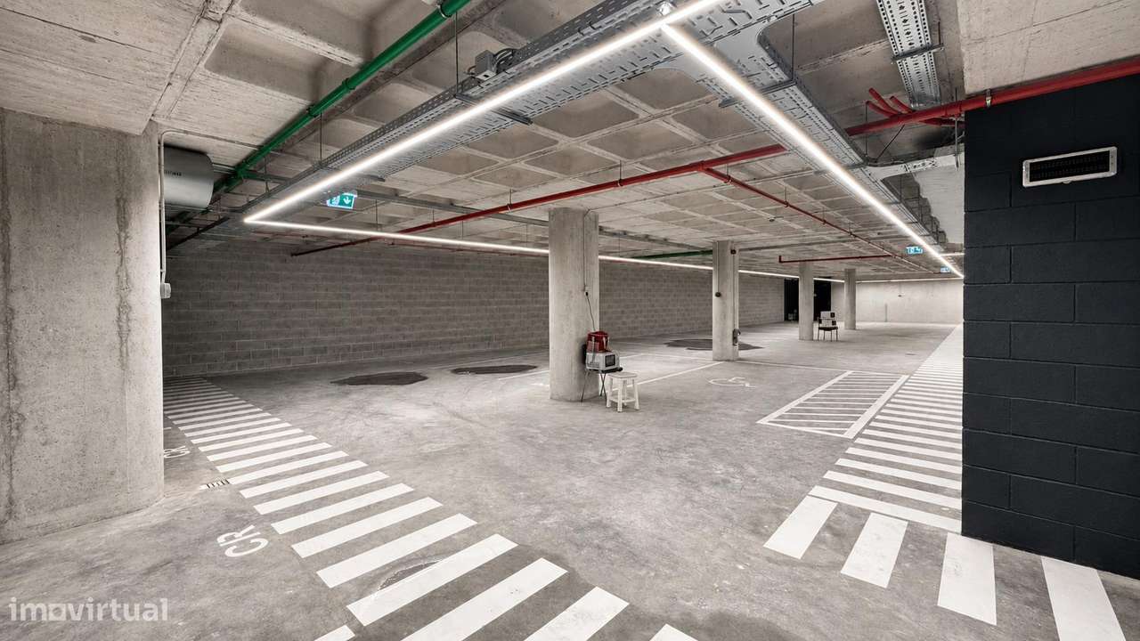 T1 com Piscina | Avenida Fernão Magalhães-21