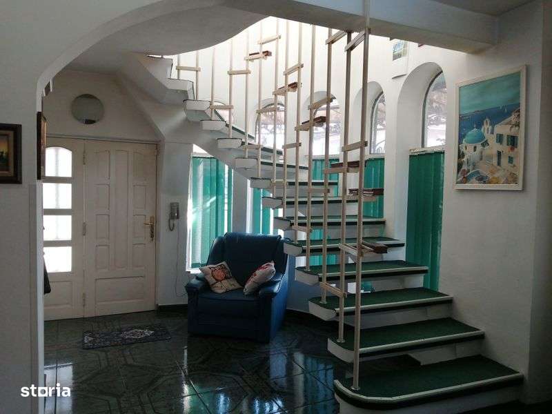Vând casa 440 mp locuibil - Imagine principală: 4/8