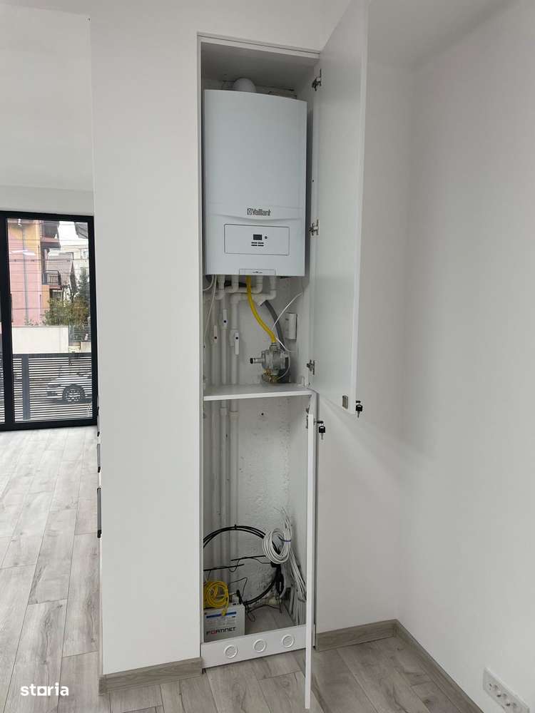 Inchiriez spatiu birouri. Minim 90m2- maxim 180m2 - Imagine principală: 4/5