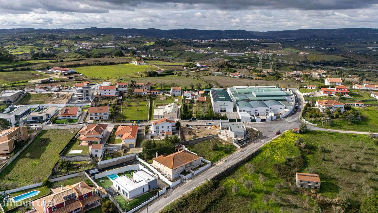 Terreno para Construção com Projeto Aprovado – Quinta da Coutada, Vila-14