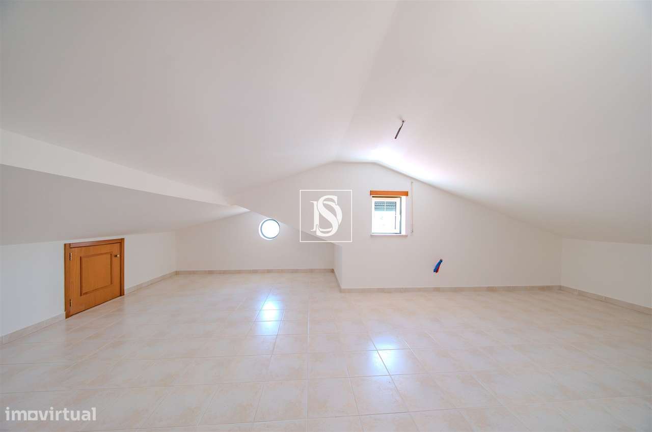 Moradia T4 - Entroncamento-30