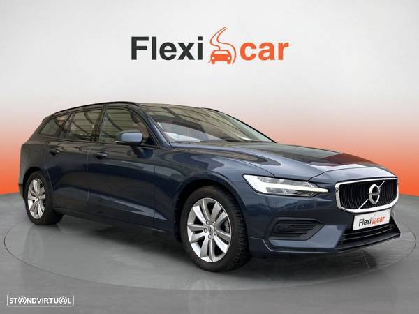 Volvo V60 2.0 D3 Momentum - 1