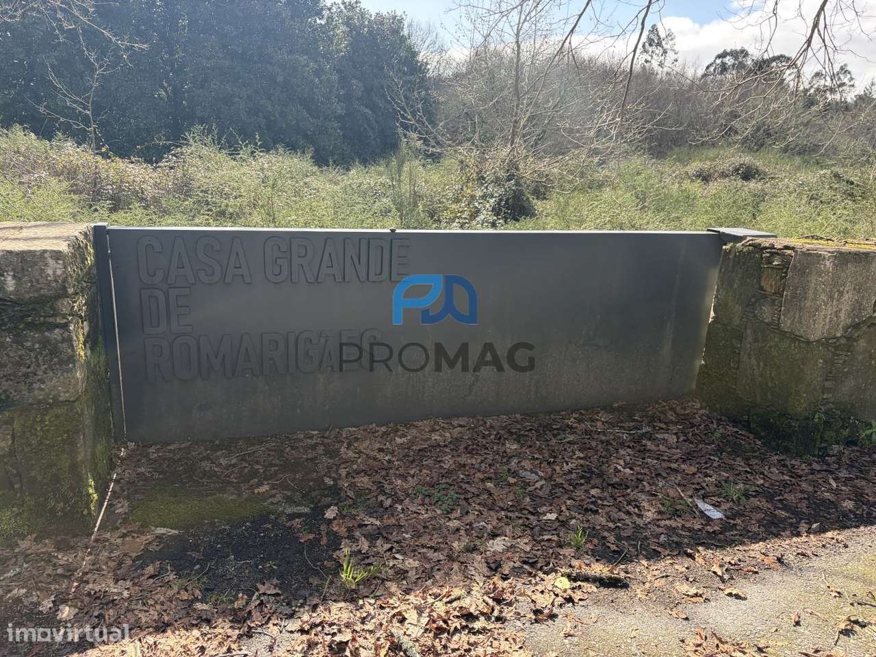 Armazém com 140 m2 inserido em terreno com 1989m2-30