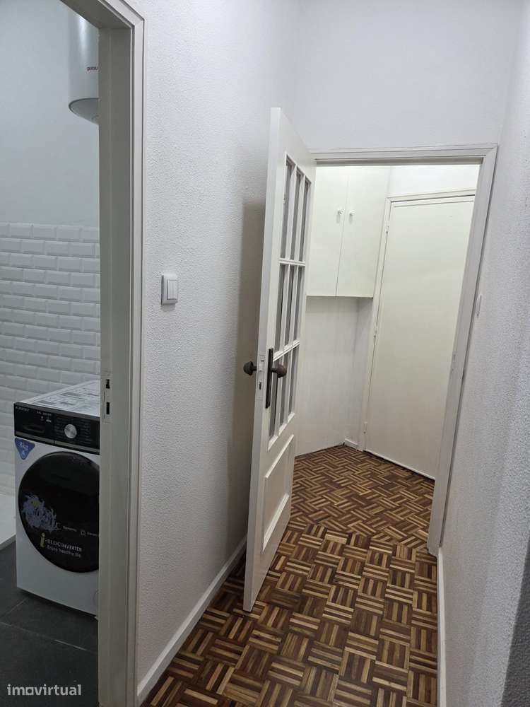 Arrenda-se T2 Porto - Grande imagem: 5/8