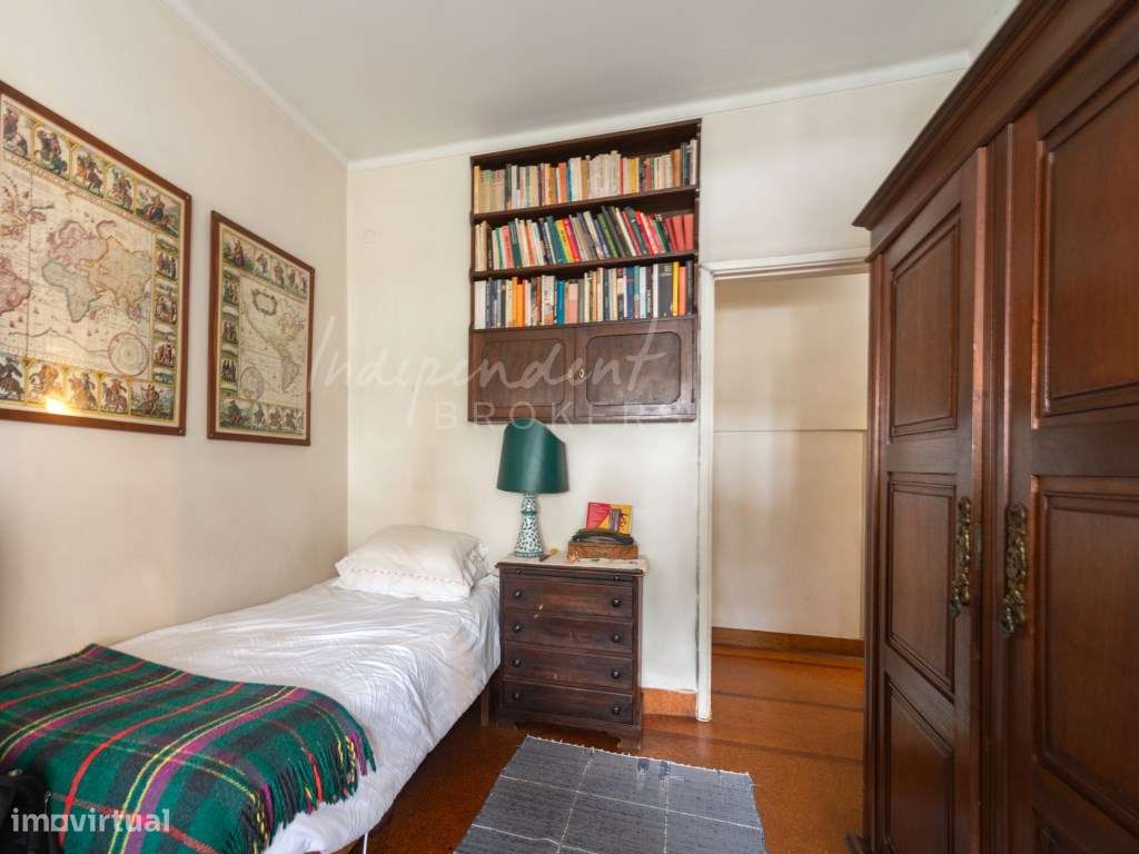 EXCELENTE APARTAMENTO T4 PARA VENDA [ESTRELA]-25