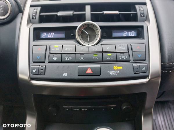 Lexus NX 200t Comfort AWD - 30