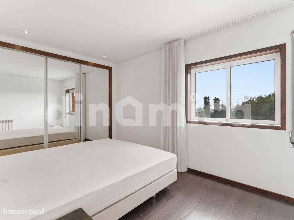 Apartamento T4-17