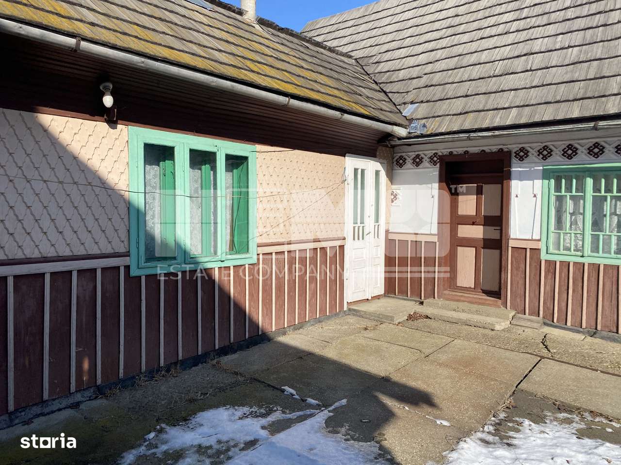 Casa cu Teren | Măneuți | 80 Ari - Imagine principală: 4/8