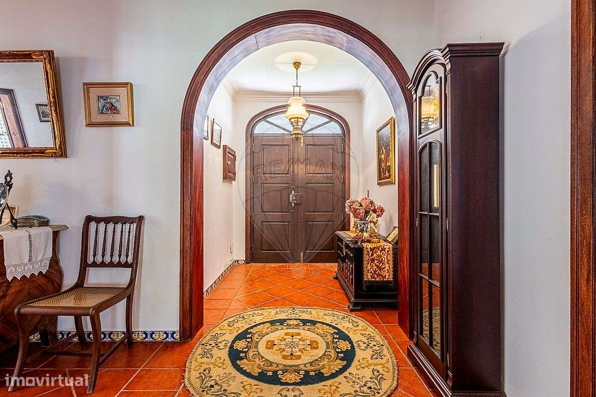 Moradia T4 para venda-9