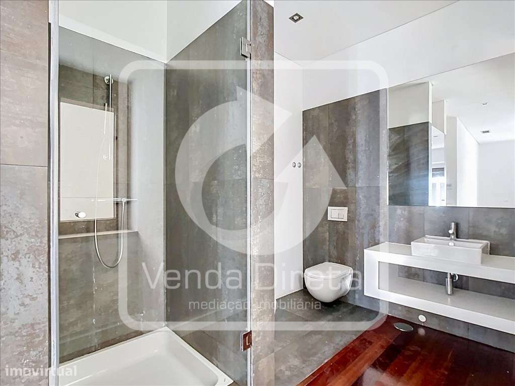 Apartamento T4 com varanda e 257 m² nas Avenidas Novas Elegância, E...-25