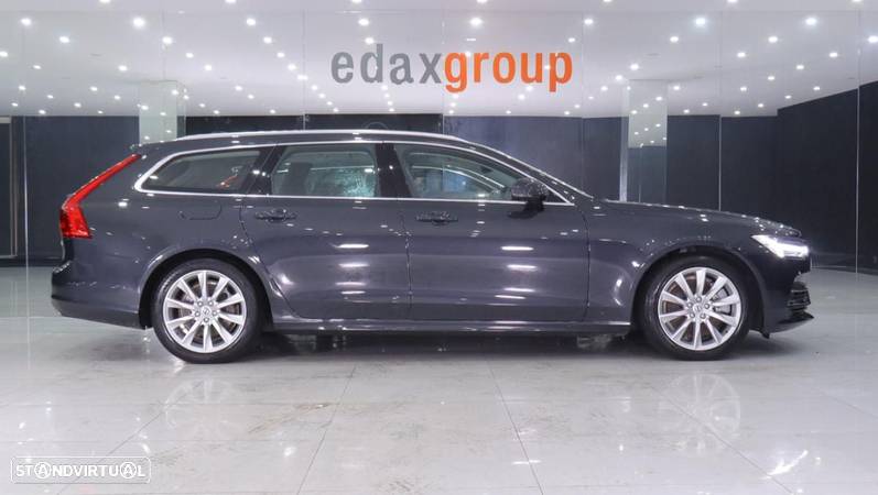 Volvo V90 2.0 T8 Momentum Plus AWD Geartronic - 2