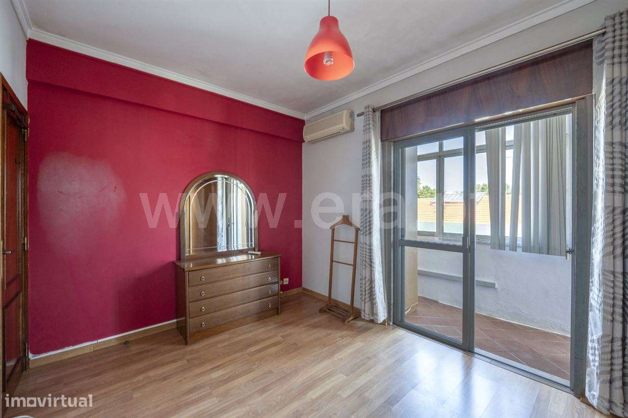Apartamento T2; Cruz de Pau-7