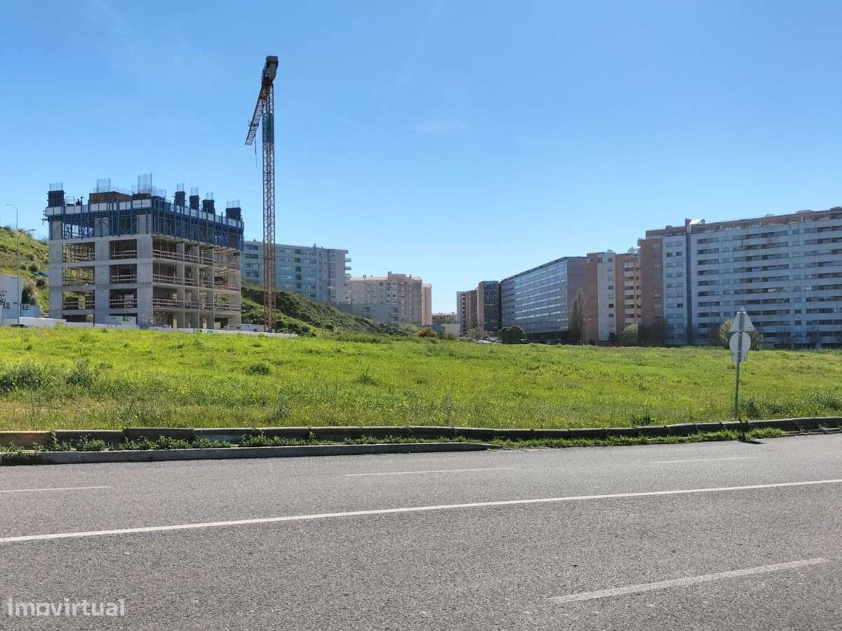 Terreno urbano para construção de prédio - Lumiar - Lisboa-7