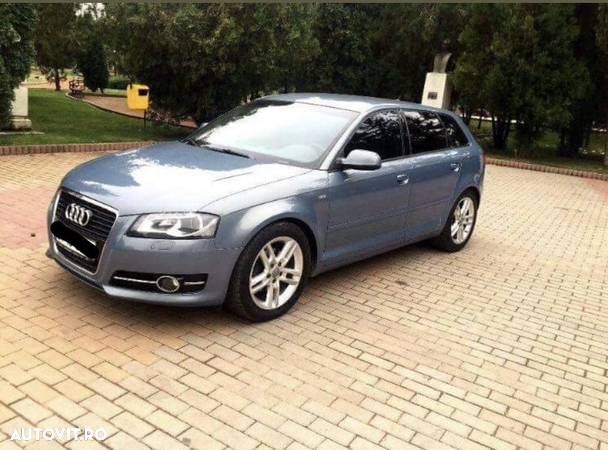 Audi A3 2.0 TDI Sportback DPF S tronic S line Sportpaket (plus) - 1