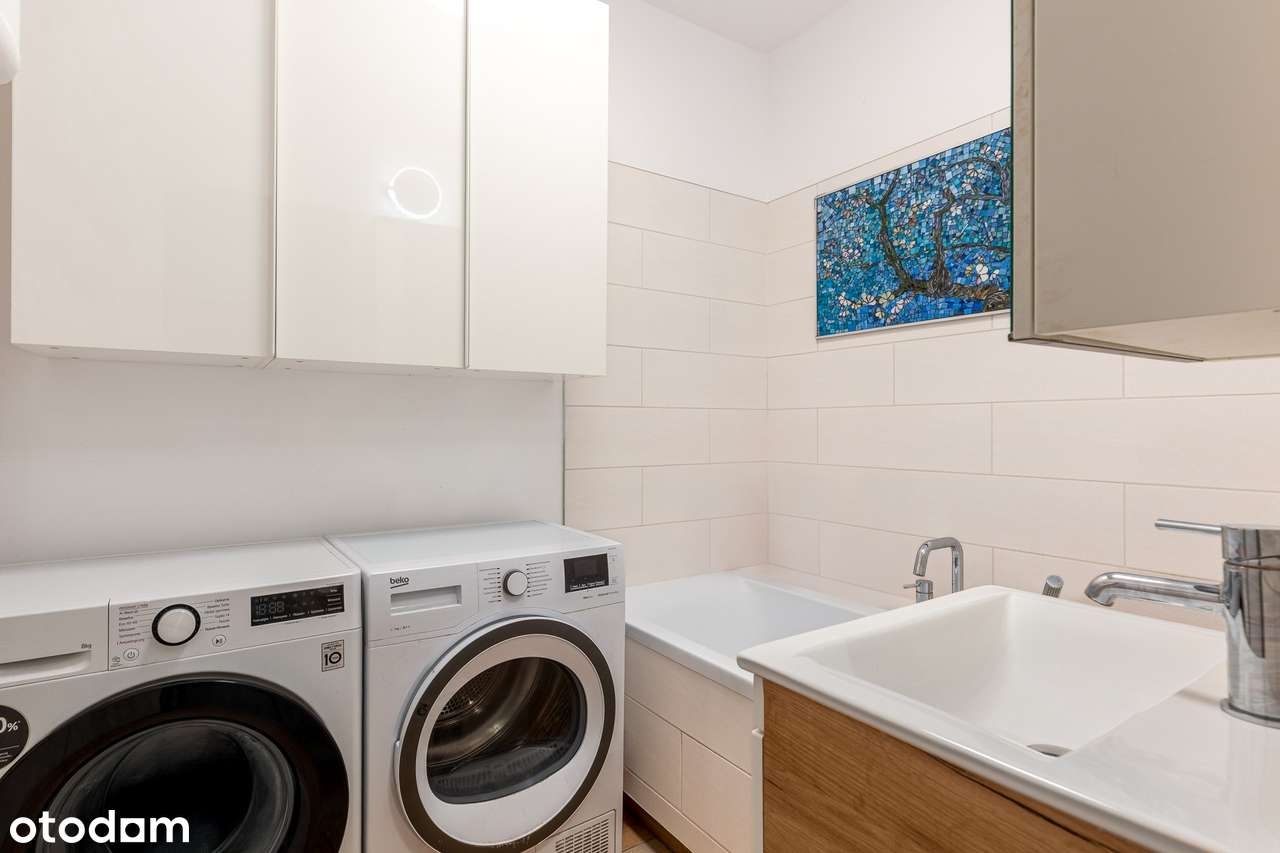 Trzypokojowe z balkonem, I piętro, parking-9