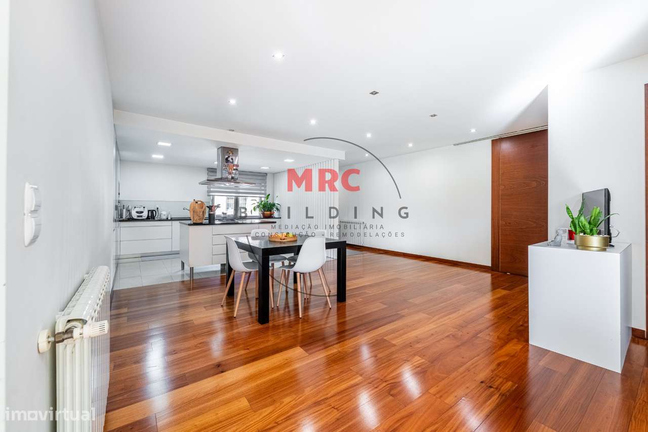 Moradia de Charme Térrea  V3 + V1-28