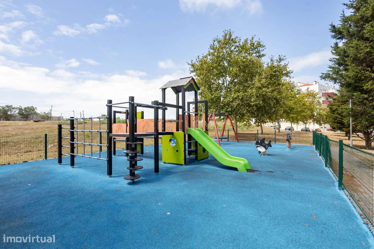 T2 c/parqueamento e arrecadação em Colinas do Sul-28