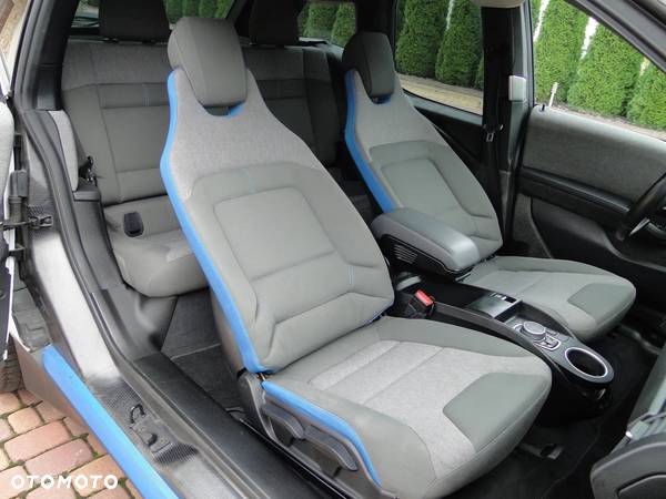 BMW i3 Standard - 26