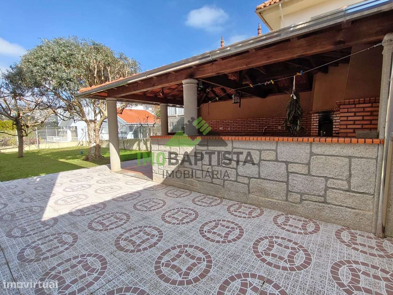 Moradia Isolada Bifamiliar V3 em São João de Ver-22