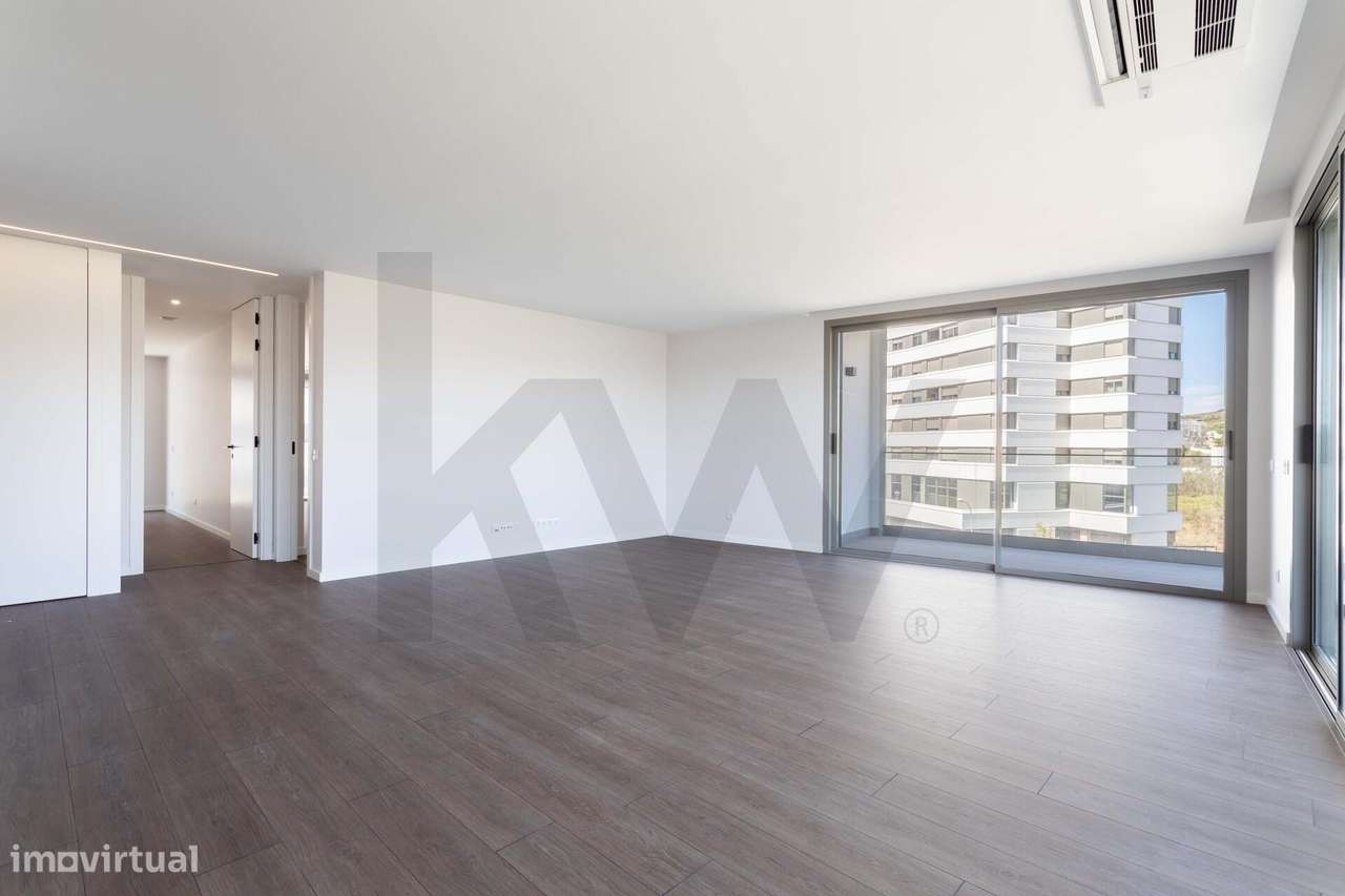 Exclusivo T3 Novo com Varandas de 51m2 | 2 Lugares de Garagem e Arreca-33