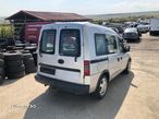 Dezmembrez piesel Opel Combo - 3