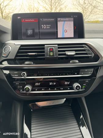 BMW X4 xDrive20i AT - 15