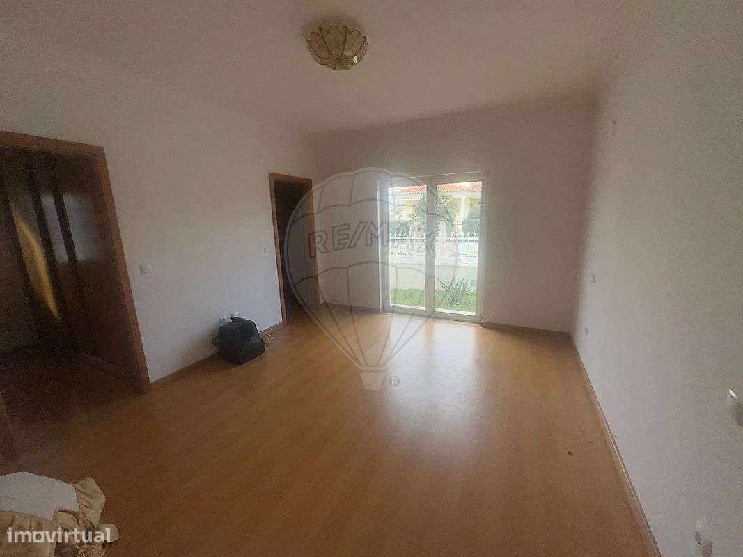 Moradia T4 para venda-30