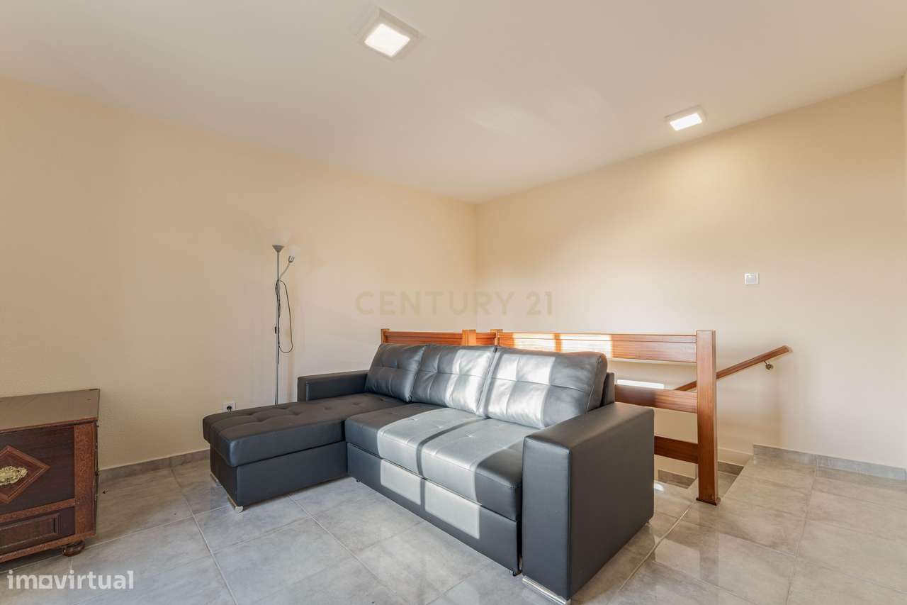 Moradia T2 Mobilada com Vista Mar na Serenidade da Ponta do Pargo - Grande imagem: 5/35