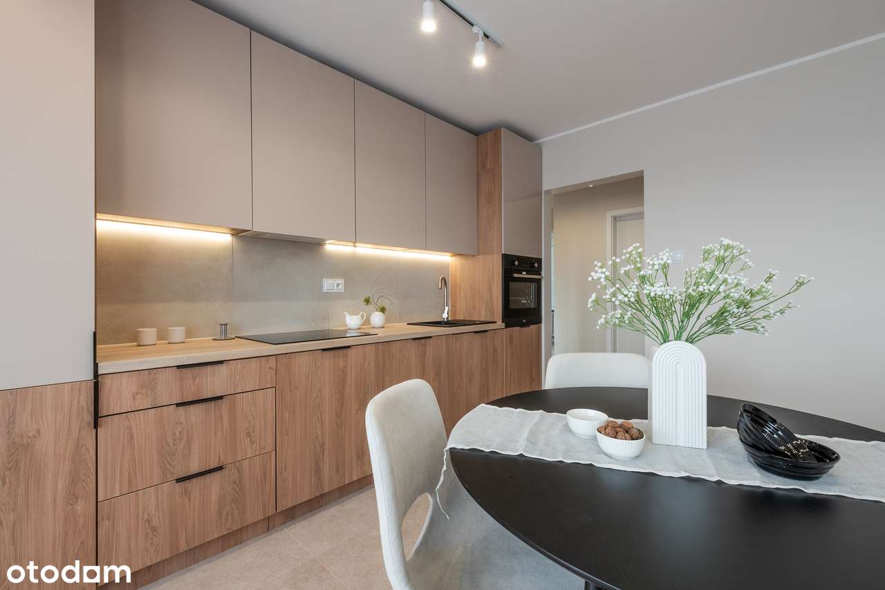 Piękne M4 na Bema | Full Stolarz | Parking za Szlabanem | Garderoba-2