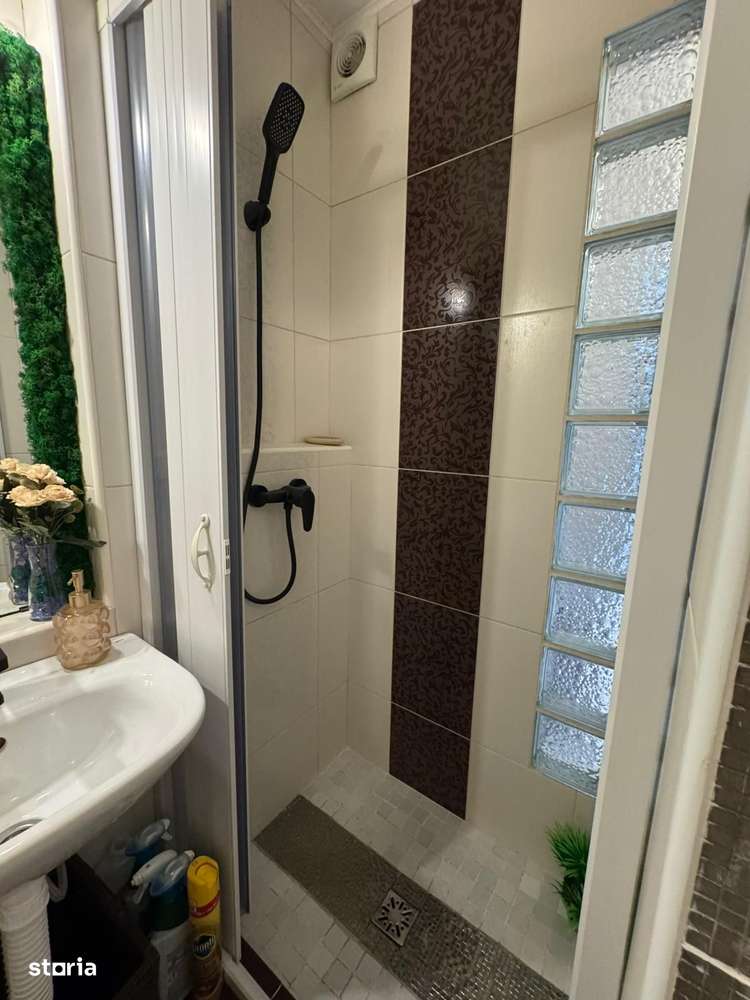 Gasoniera Jiului - Metrou Jiului - Imagine principală: 5/13