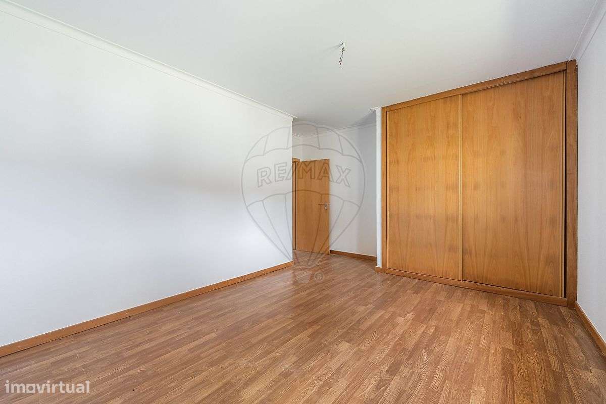 Moradia T2 para venda-6