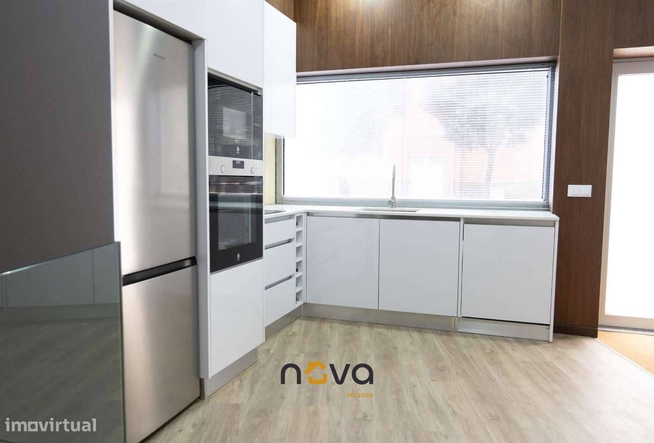 Apartamento T1+1 remodelado a 50m da praia, Póvoa de Varzim - Grande imagem: 3/29