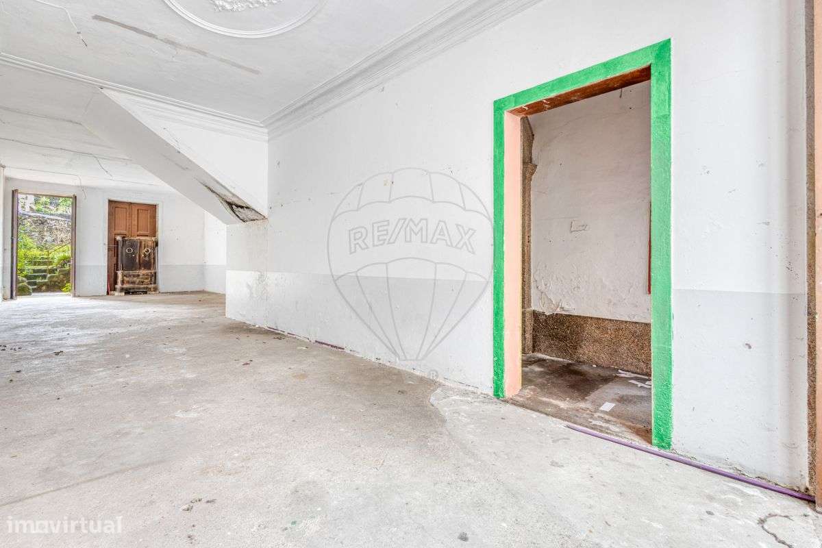 Prédio  para venda - Grande imagem: 2/22