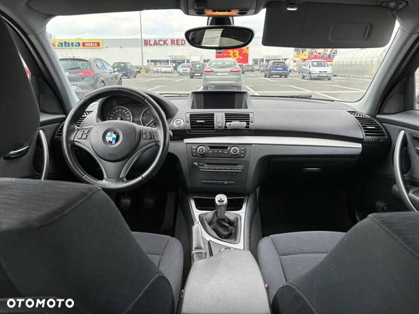 BMW Seria 1 118d - 3