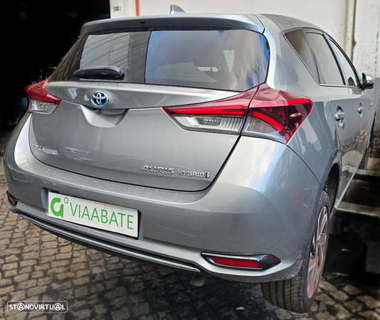 TOYOTA AURIS 1.8 HIBRIDO 2016 - 1