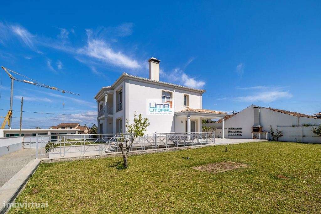 Magnifica moradia com 5 quartos - Ortigosa - Leiria-28