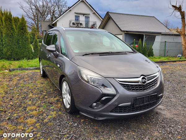 Opel Zafira - 2