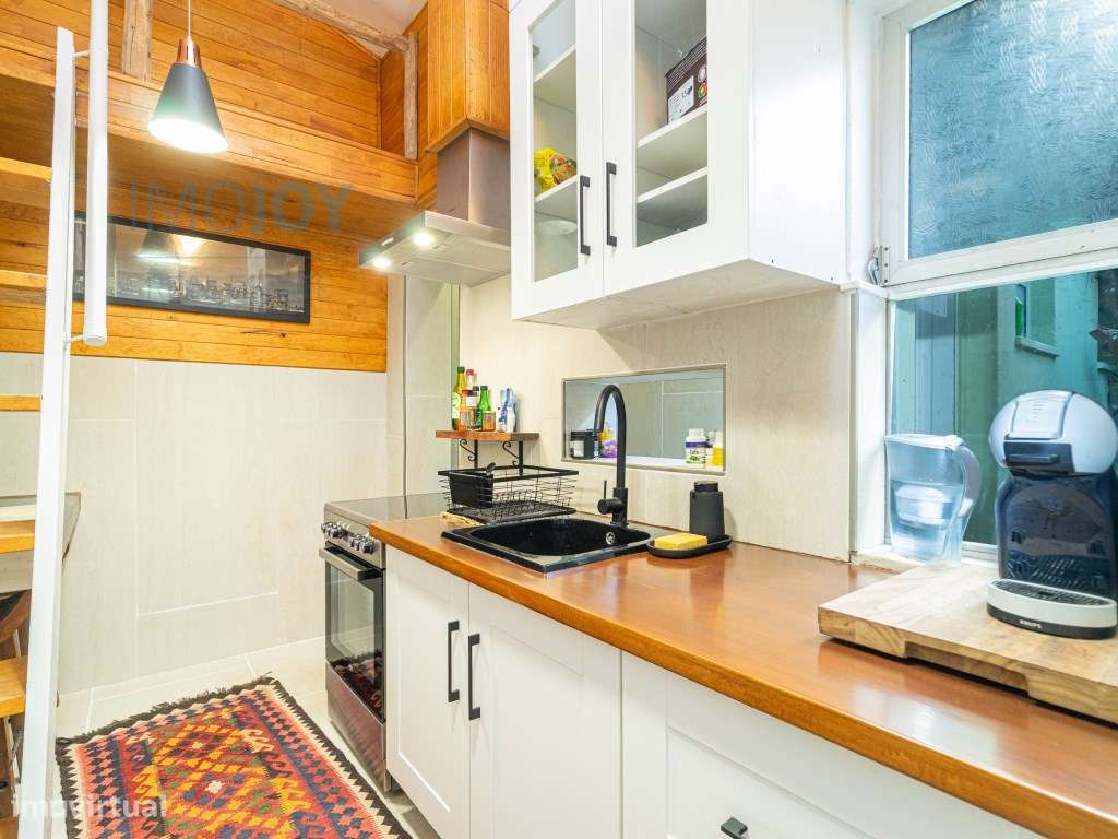 Moradia Térrea Totalmente Remodelada para Venda no Coração de Portimão-8